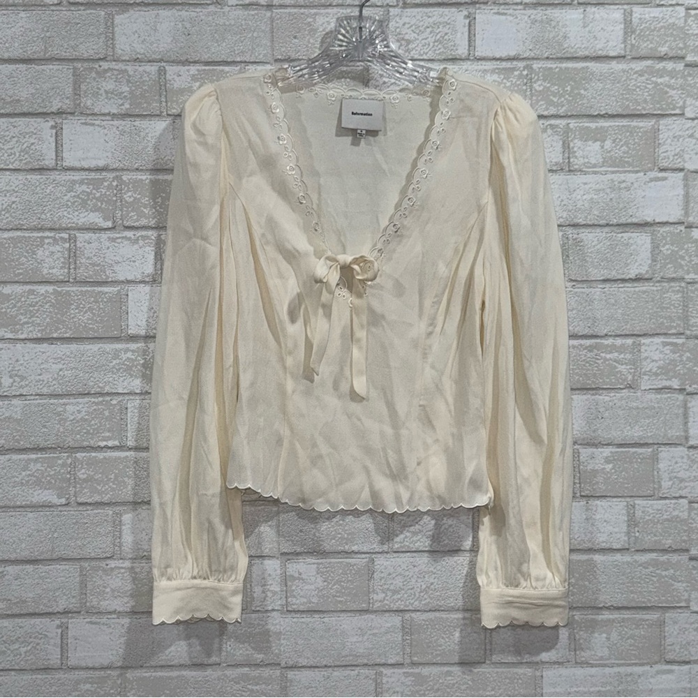 REFORMATION Vivia Embroidered Scallop Top in Gossamer - Sz - 6 .US